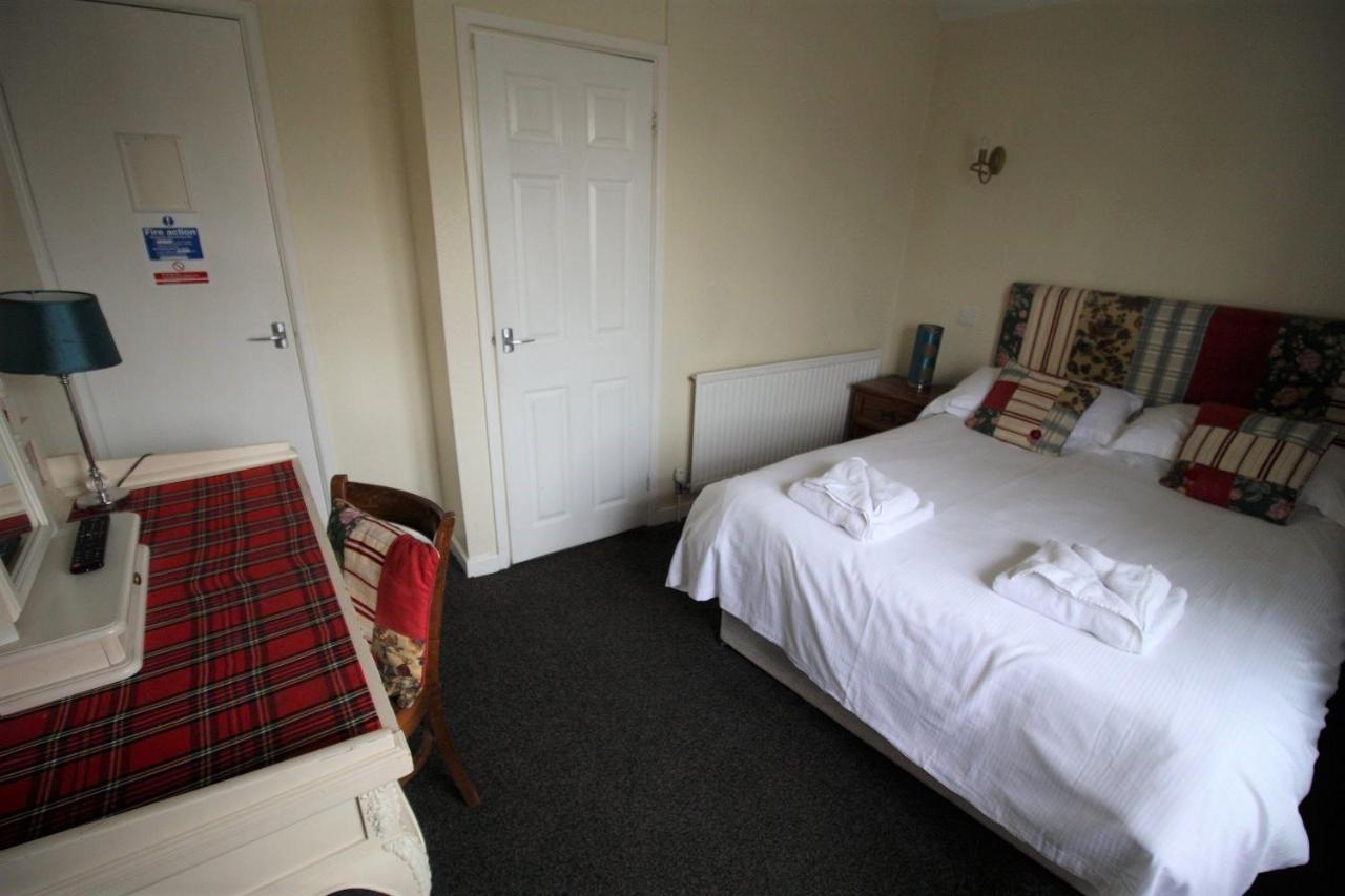 The White Hart Hotell Whitchurch  Rum bild