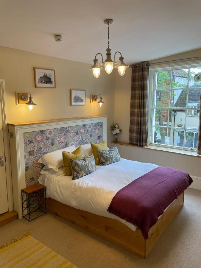 The White Hart Hotell Whitchurch  Exteriör bild