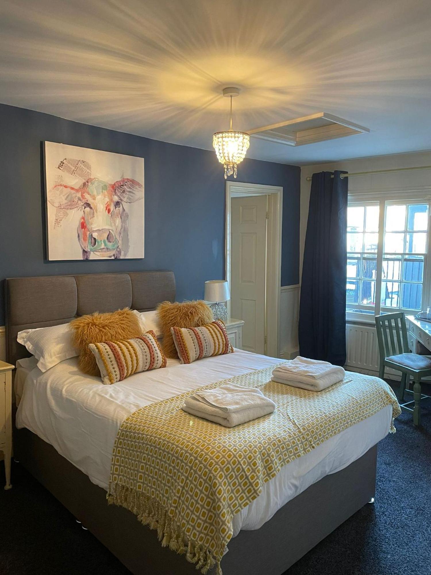 The White Hart Hotell Whitchurch  Rum bild