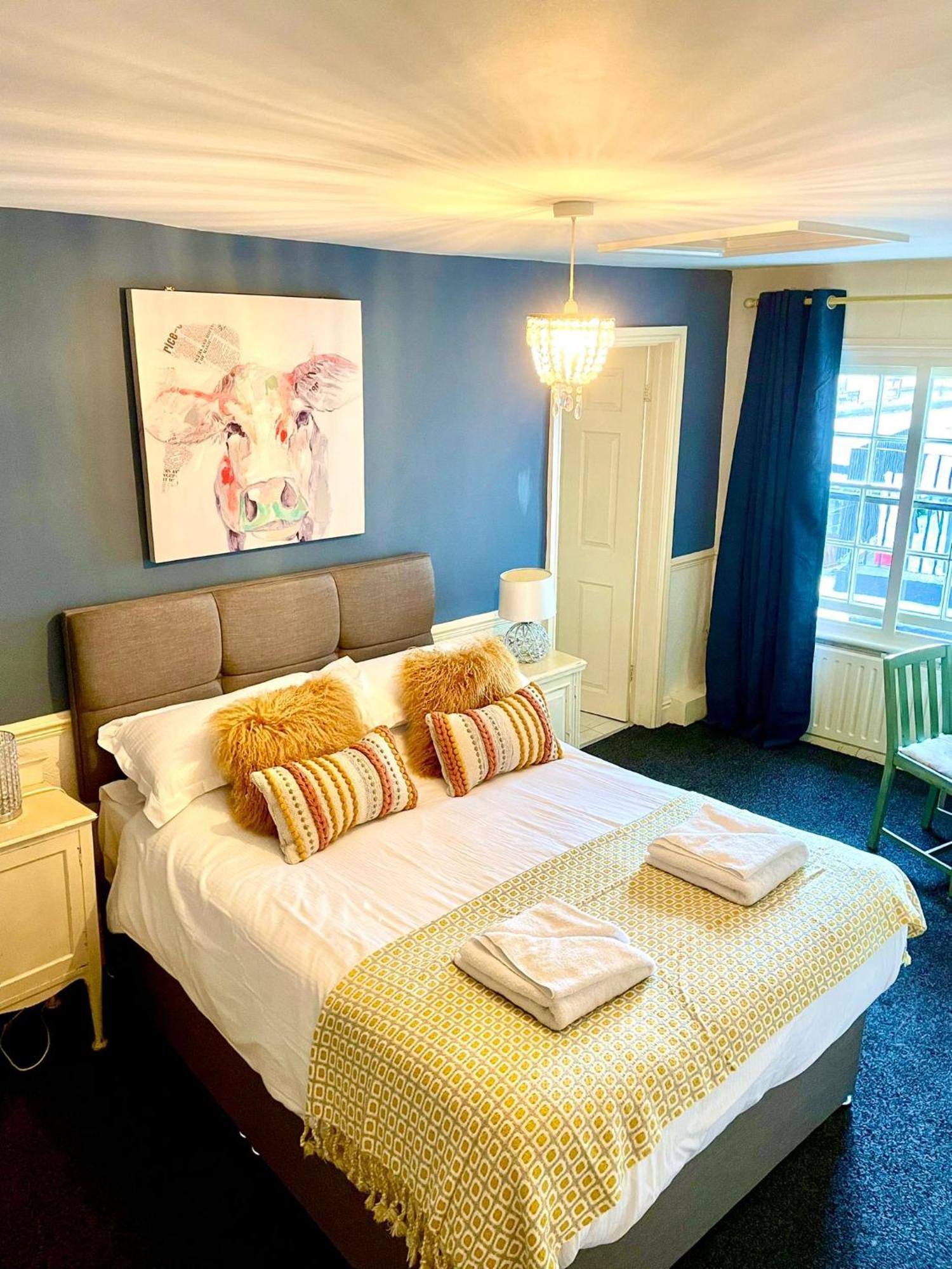 The White Hart Hotell Whitchurch  Rum bild